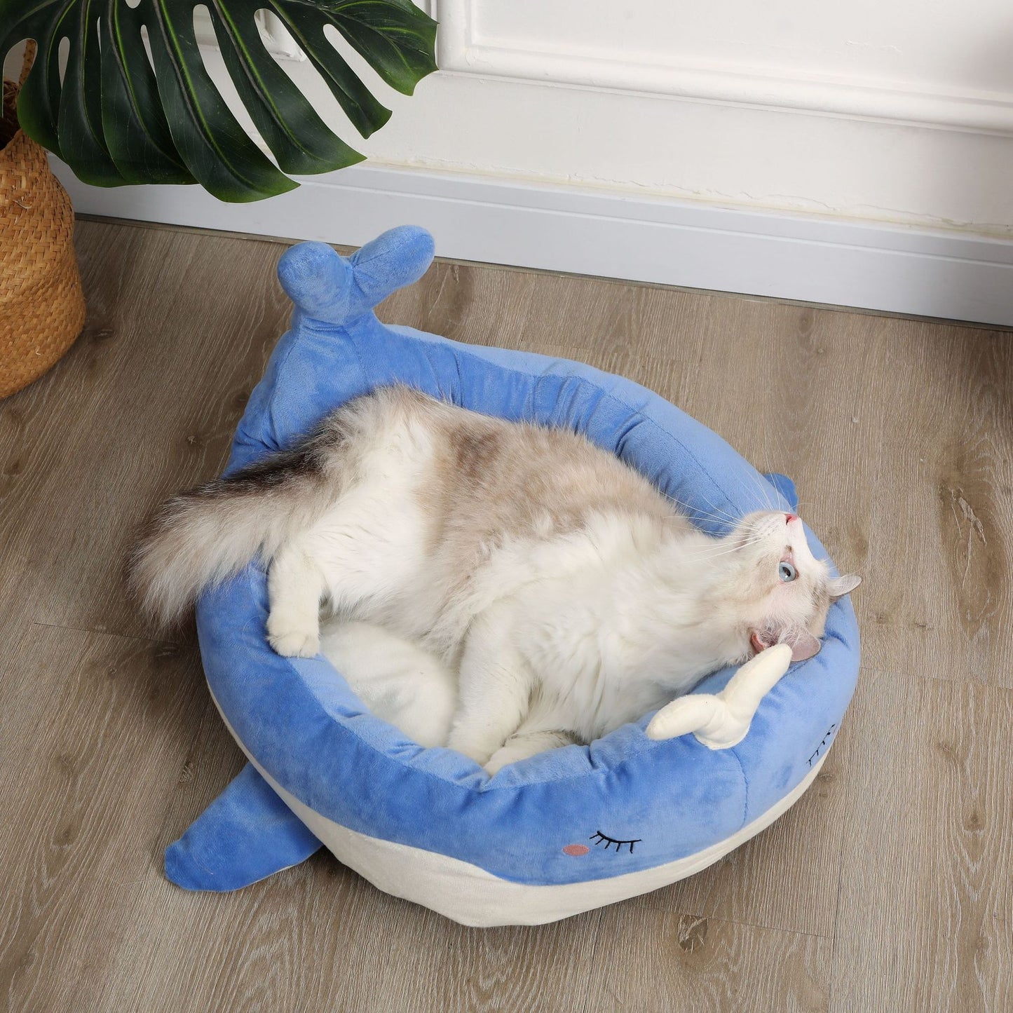 Duck Shape Fluffy Comfortable Pet Bed Sofa Suitable For Small Dogs Soft Polyester Material Unique Pattern Design Four Seasons Comfortable Sleeping Nest For Cats And Puppies